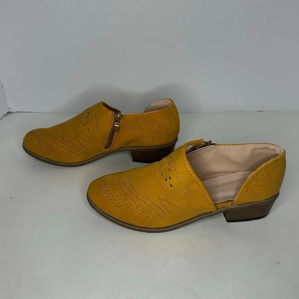 Lace up Flock Casual Fretwork Casual Shoes Yellow | Women Size 7.5 / 38